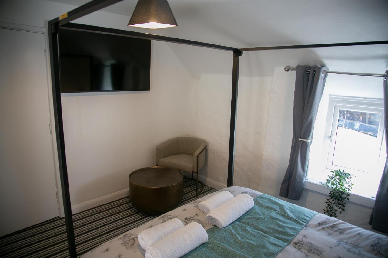 The Swan Hotel เชพตันมัลเล็ต ภายนอก รูปภาพ