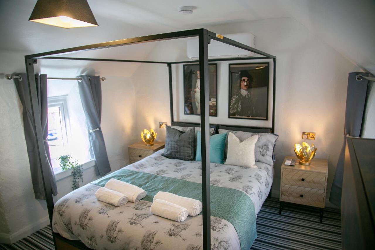The Swan Hotel เชพตันมัลเล็ต ภายนอก รูปภาพ